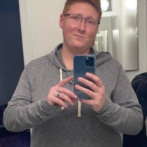 Meet your Posher, Leanne